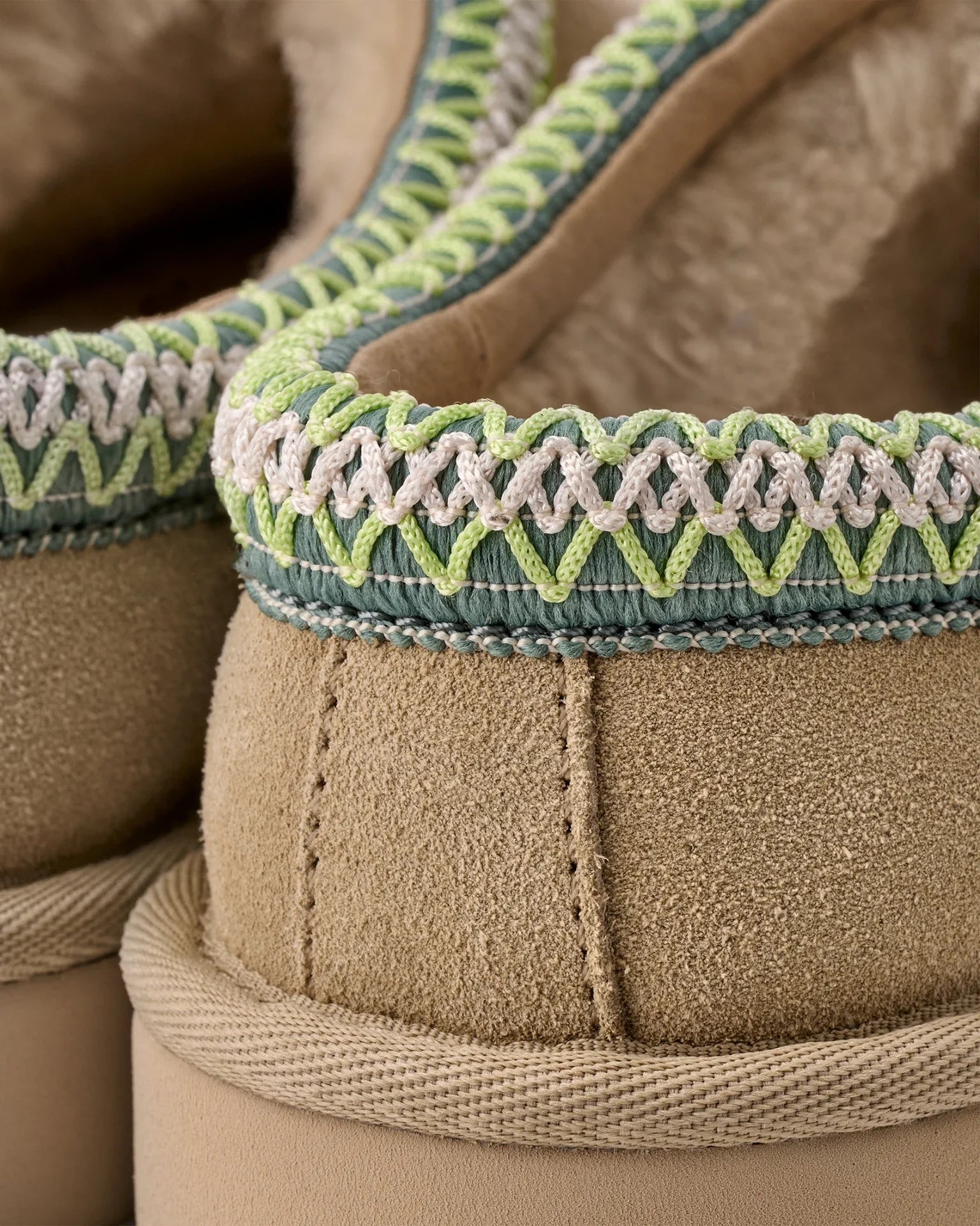 UGG ($ Sneakers - Premium Brand Shoes for Men and Women
