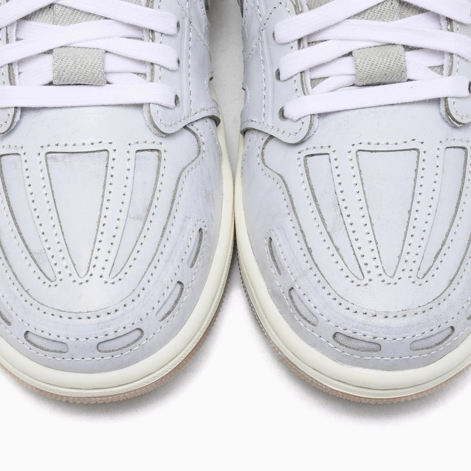 Air Jordan 1 Low Method of Make V3 'Summit White Gum' Women's (2025)