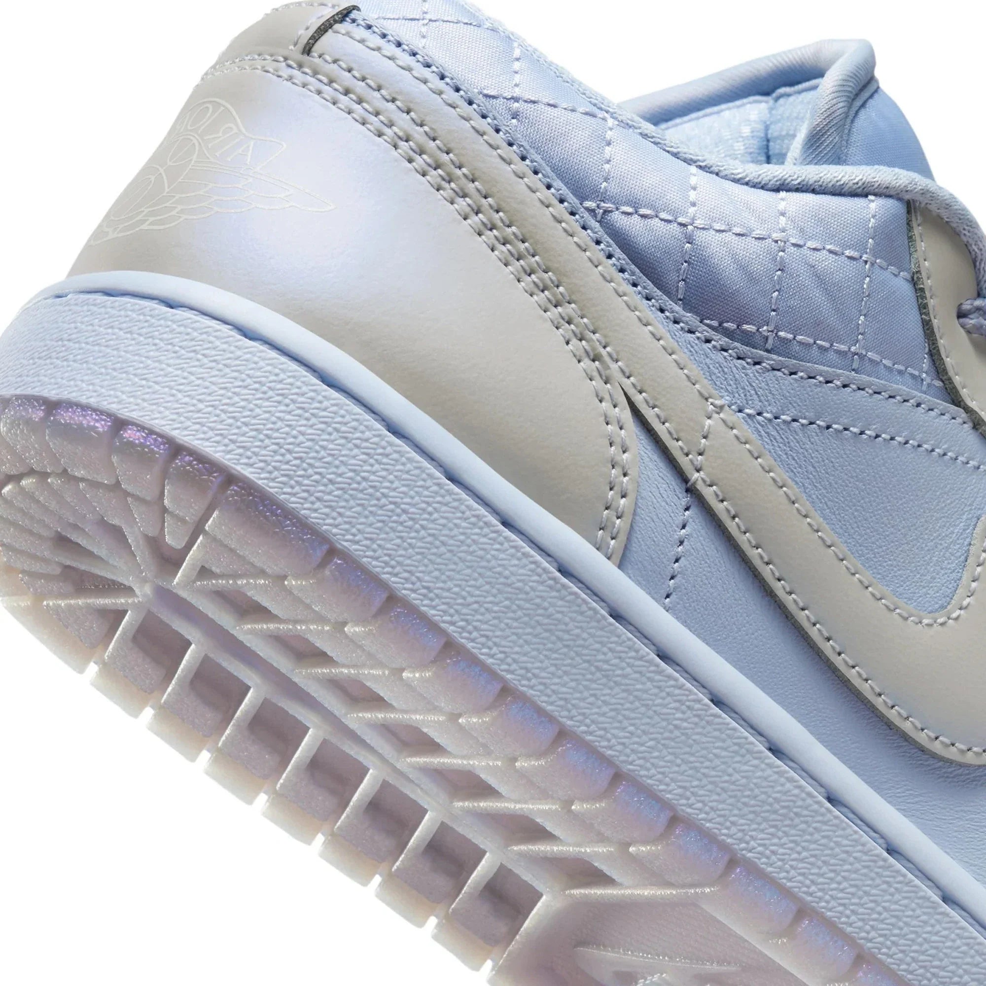 Air Jordan 1 Low SE 'Ghost Pearlized Quilt' Women's (2025)