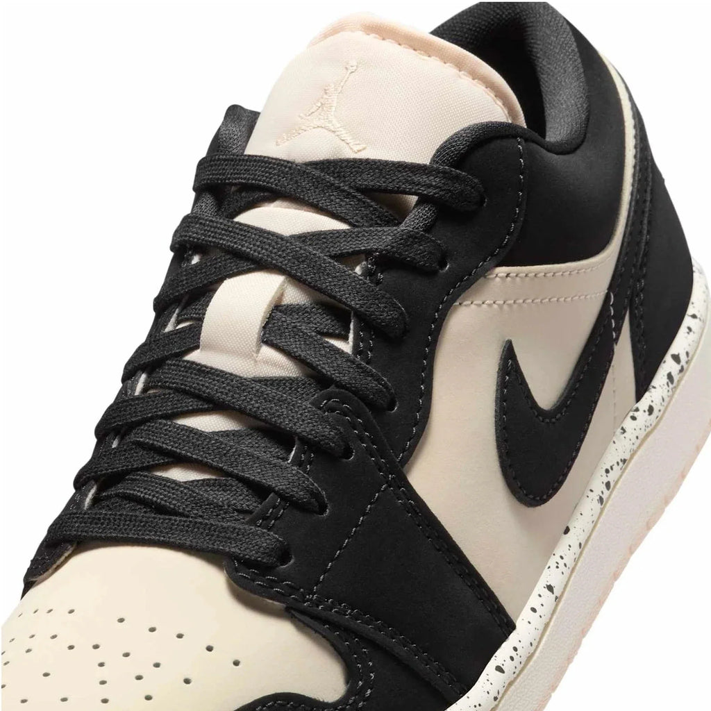Air Jordan 1 Low W 'Black Guava Ice' (2020)