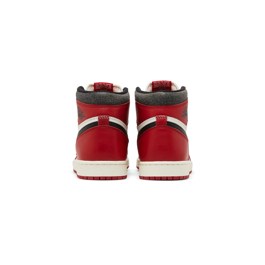 Air Jordan 1 Retro High OG 'Chicago Lost and Found' (2022)