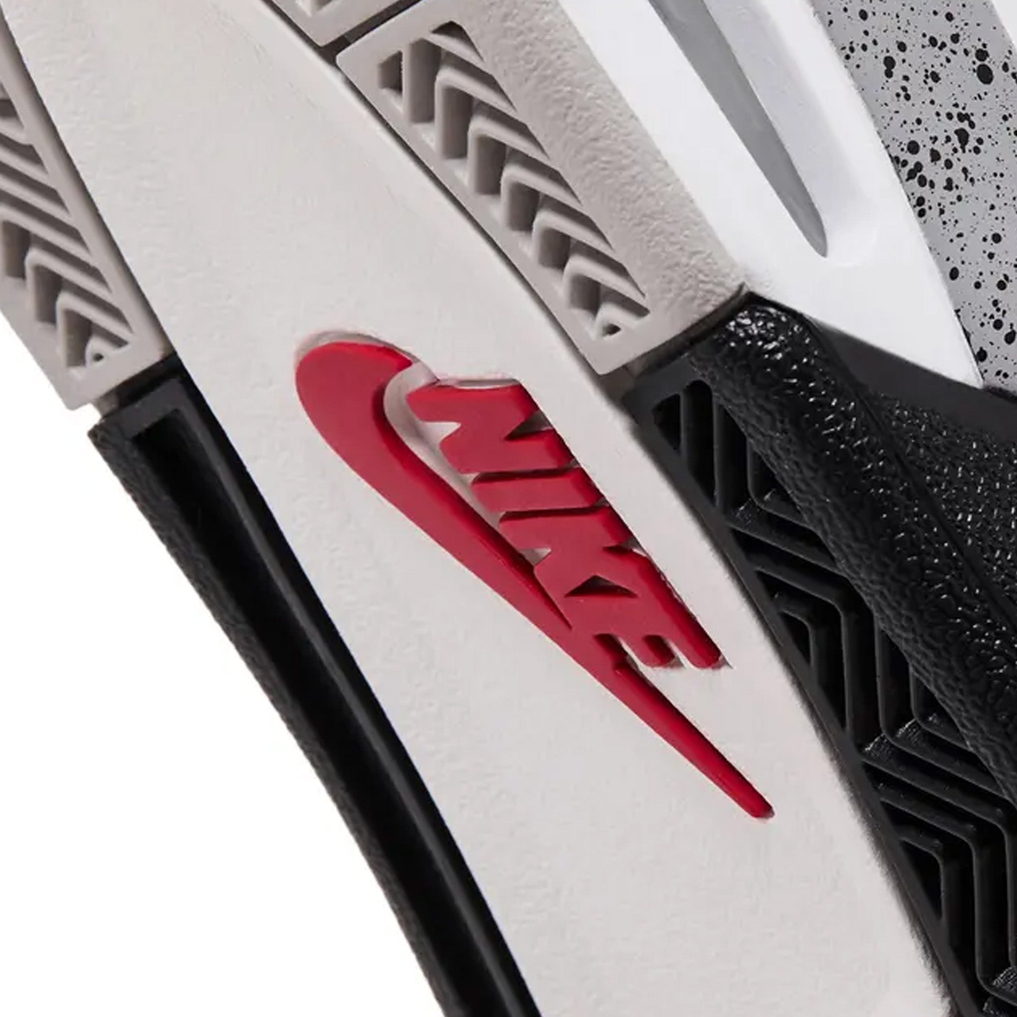 Air Jordan 4 Retro 'White Cement' (2025)