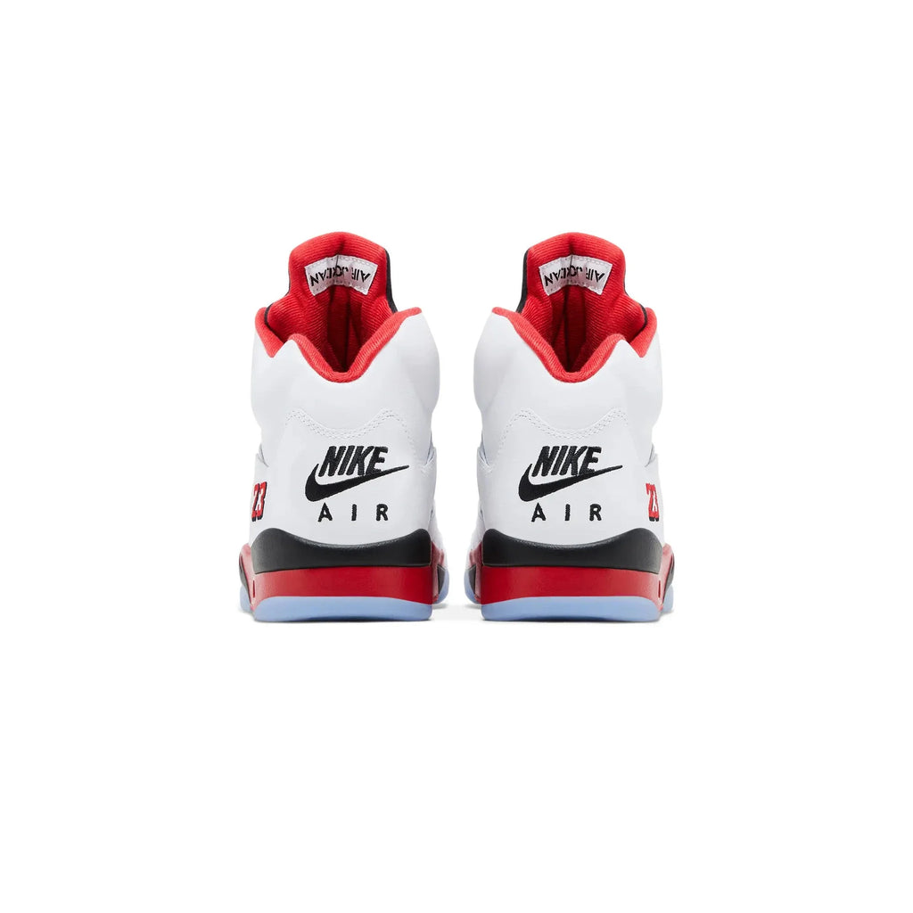 Air Jordan 5 Retro 'Fire Red Black Tongue' (2025)