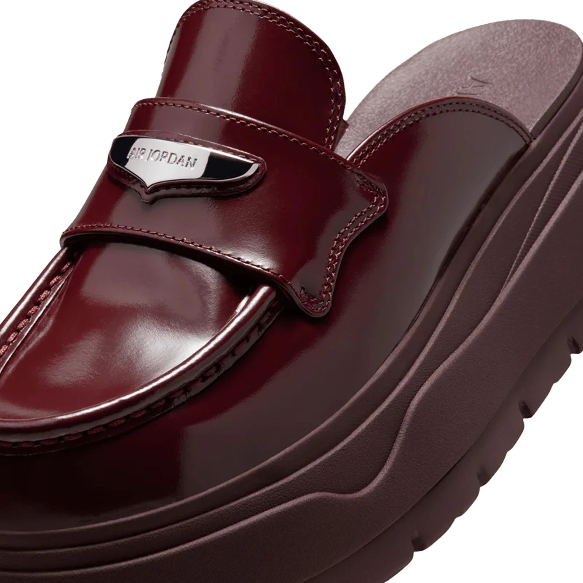Air Jordan Mule 'Dark Team Red' Women's (2026)