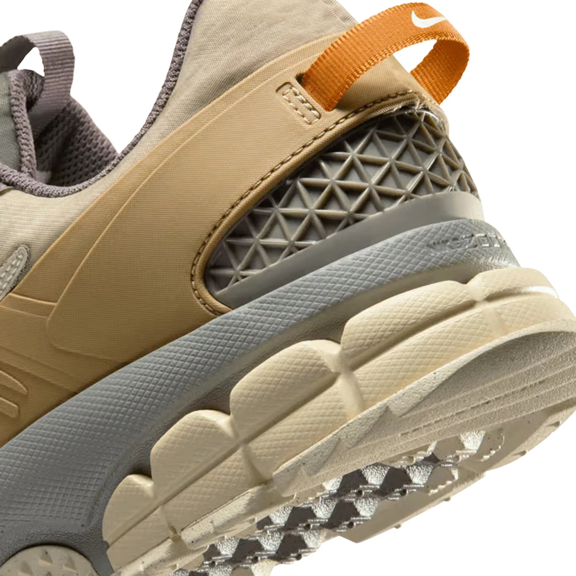 Nike Vomero 5 Roam 'Running Poets' (2025)