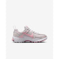 Nike Vomero 5 Big Kids' Shoes with Reflective Accents GS