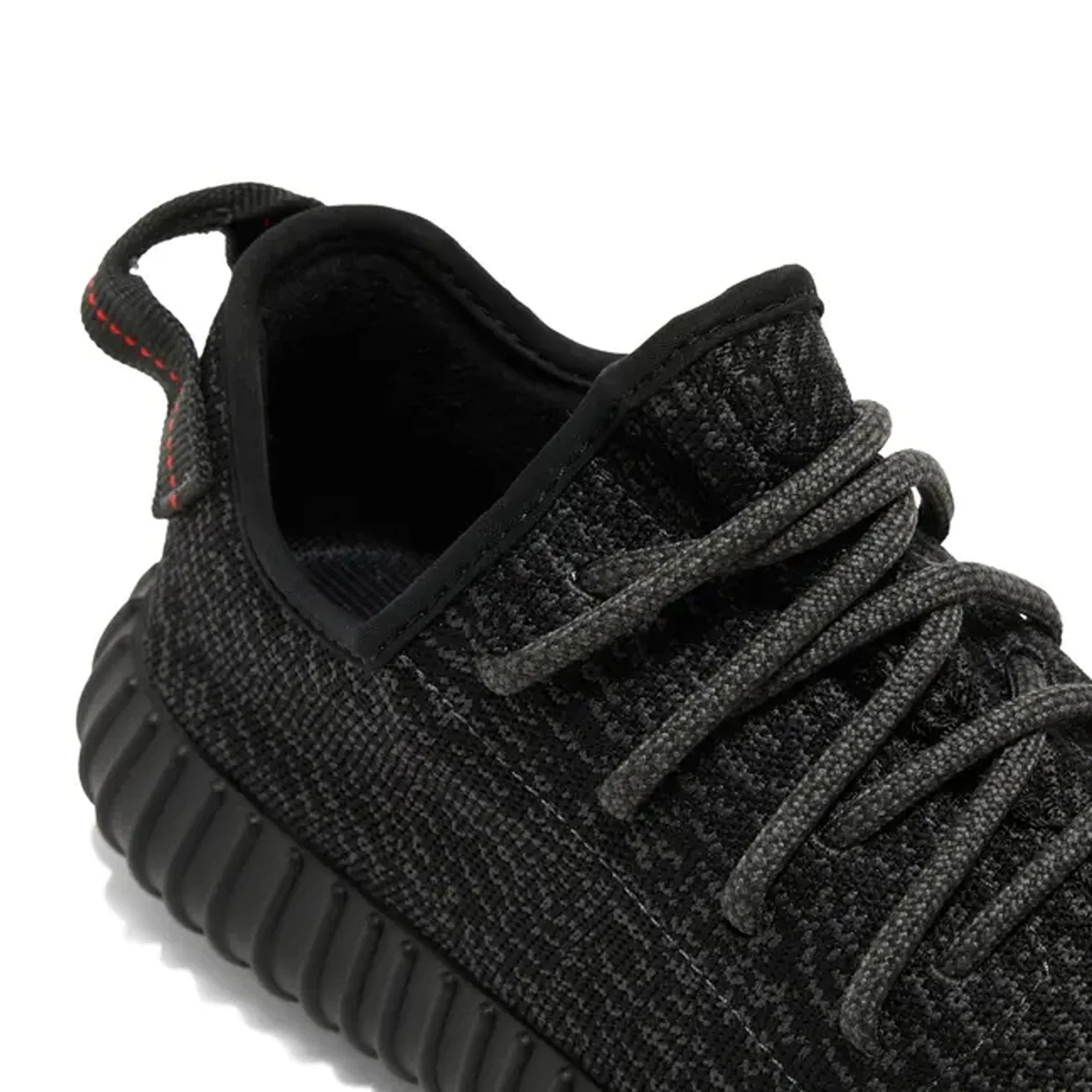 Yeezy Boost 350 'Pirate Black' (2023)