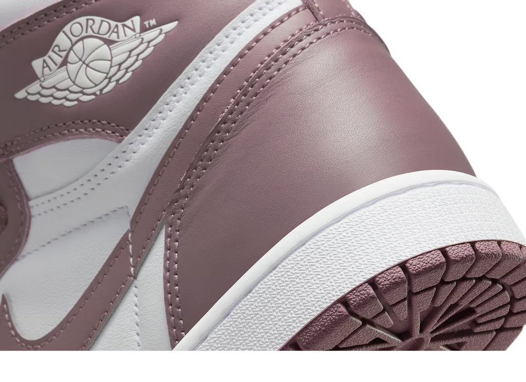 Men's Air Jordan 1 Retro High OG White/sky J Mauve-white (dz5485 105) Sneakers - Premium Brand Shoes for Men and Women