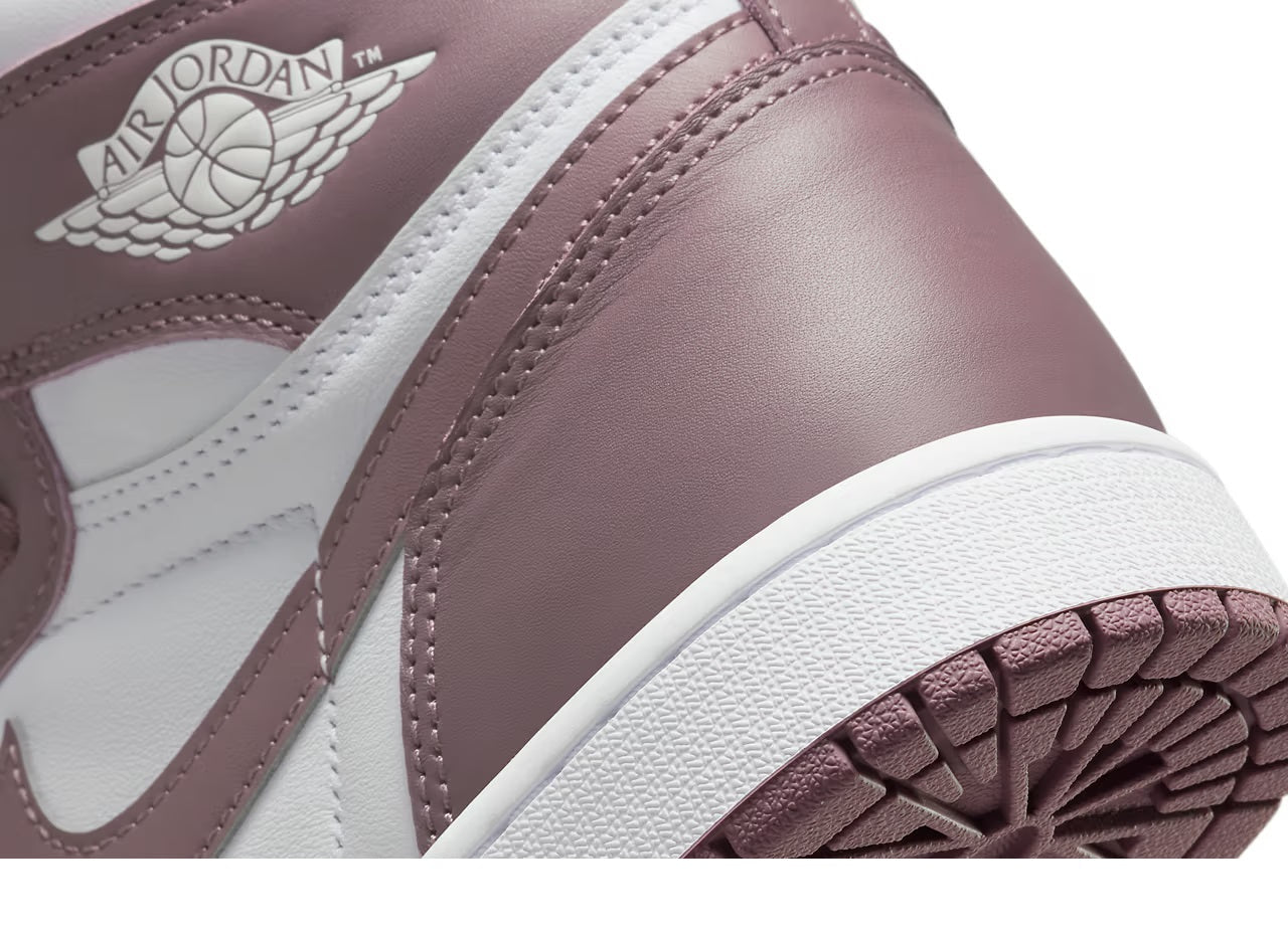 Men's Air Jordan 1 Retro High OG White/sky J Mauve-white (dz5485 105) Sneakers - Premium Brand Shoes for Men and Women